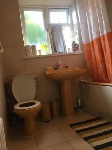 Comfy Rooms. Shared East London Homestay. Reino Unido